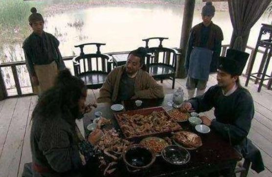 Món cấm thời Tống mà 108 anh hùng Lương Sơn Bạc thường xuyên ăn, tác giả không hề nhầm mà là có ẩn ý này!