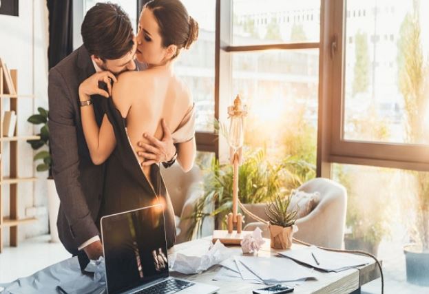 Muốn biết có nên 'trao thân gửi phận' không, phụ nữ hãy nhìn đàn ông bằng 4 điểm này