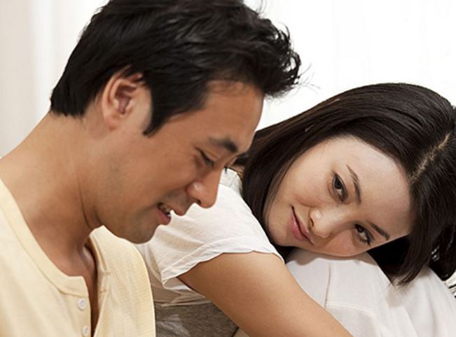 Vợ chăm chỉ nói 4 câu này, chồng đi đâu cũng chỉ muốn về nhà