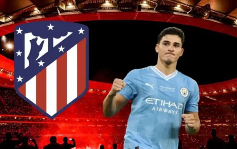 Man City ra giá bán khó tin cho Julian Alvarez