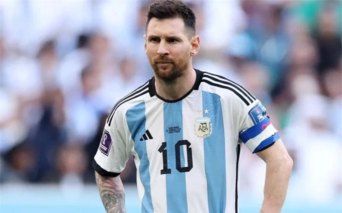 Messi bị mắng là 'kẻ hèn nhát'