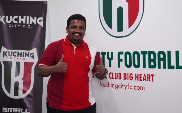 Chuyên gia Malaysia: 'Đánh bại ĐT Việt Nam liên tục thì mới lên trình'