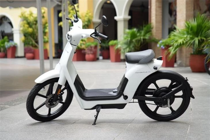 honda-cub-e-1