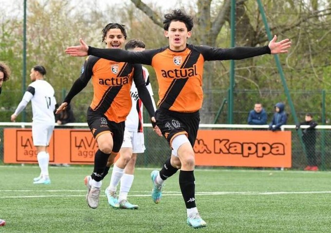 'Sát thủ' Việt kiều cao 1m81 có thể chơi tại Ligue 2 mùa tới là ai?