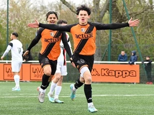 'Sát thủ' Việt kiều cao 1m81 có thể chơi tại Ligue 2 mùa tới là ai?