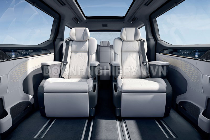 ‘Chuyên cơ mặt đất’ công suất 778 mã lực, nội thất sang cảnh, giá hơn 1,4 tỷ đồng, ‘đe nẹt’ Toyota Alphard