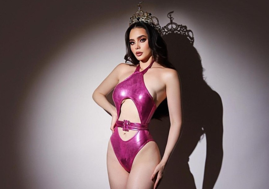 Đương kim Hoa hậu Hòa bình Mexico từ bỏ danh hiệu