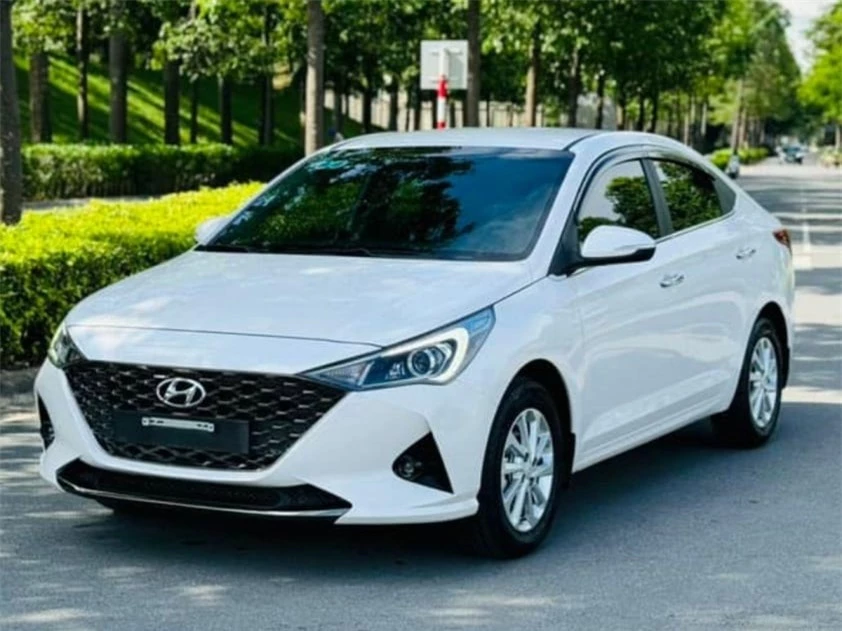 Lăn bánh ‘siêu lướt’ 1 vạn km, Hyundai Accent 2023 lên sàn xe cũ với giá bất ngờ 504723