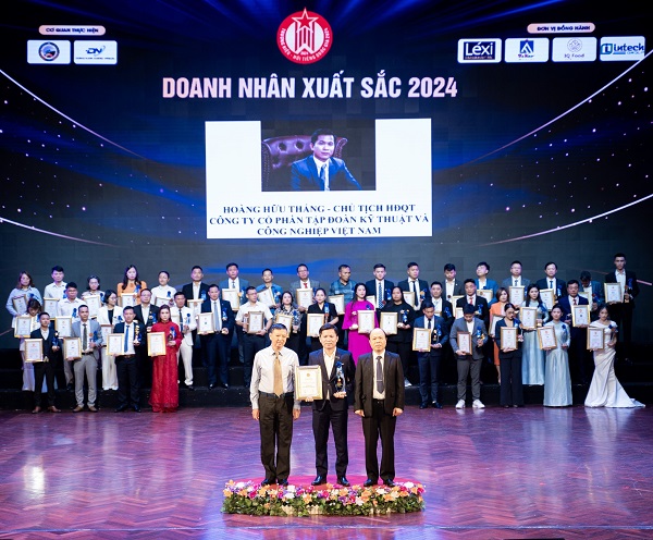 Một doanh nghiệp lập "cú đúp" giải thưởng Thương hiệu nổi tiếng Quốc gia năm 2024 