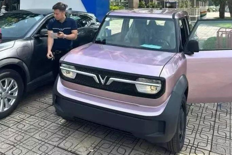 Ô tô điện VinFast VF 3 bản thương mại lộ diện trước ngày bàn giao