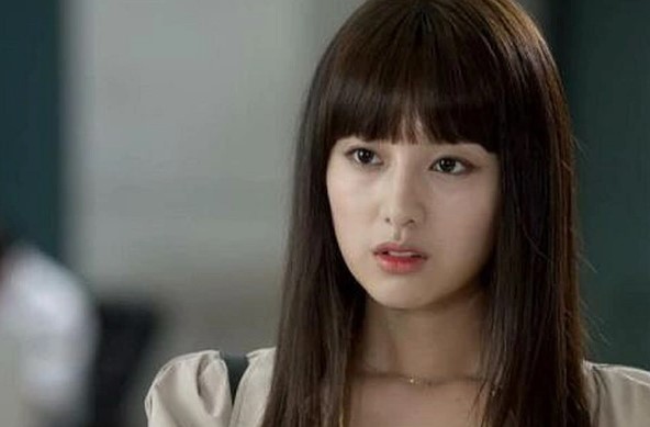 Con làm hỏng đồ chơi của người khác, chị dâu không đền mà để lại mảnh giấy với thái độ "bà nội thiên hạ" khiến tôi giận sôi người