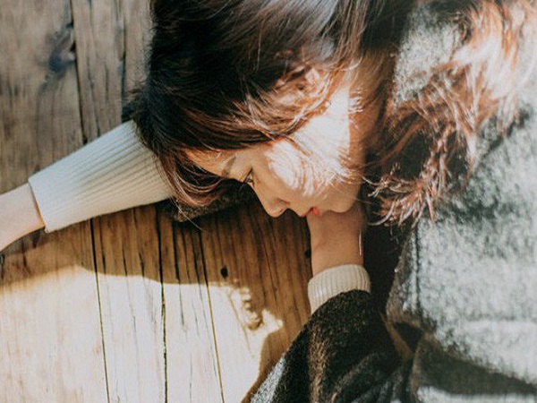 &#x110;&#xE0;n b&#xE0; c&#xF3; m&#x1EC7;nh kh&#x1ED5;, &#x111;&#x1B0;&#x1EDD;ng t&#xEC;nh duy&#xEA;n l&#x1EAD;n &#x111;&#x1EAD;n &#x111;&#x1EC1;u c&#xF3; chung 5 d&#x1EA5;u hi&#x1EC7;u n&#xE0;y