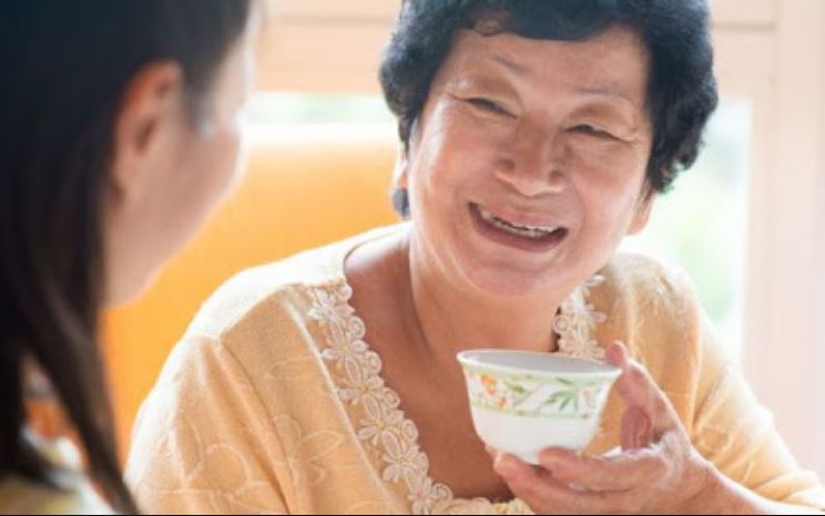 Mang bầu 3 tháng thì bị động thai, món quà bất ngờ từ mẹ chồng khiến tôi rơi nước mắt