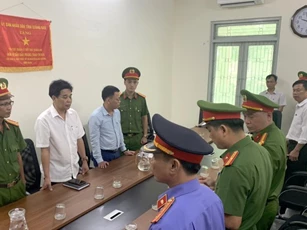 Bắt tạm giam Phó Chi cục trưởng Chi cục Quản lý đất đai ở Quảng Nam