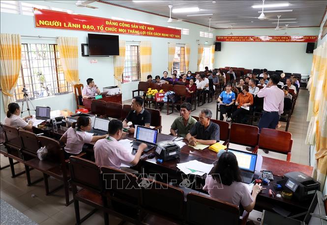 Vốn chính sách xã hội giúp người nghèo đổi đời - Bài 1: Đòn bẩy để người nghèo vươn lên