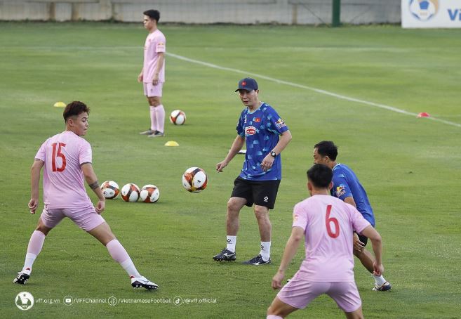 ĐT Việt Nam nhận tin không thể vui hơn