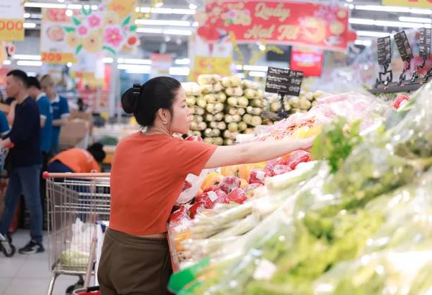 Giá cả biến động ra sao sau 1 tháng tăng lương?