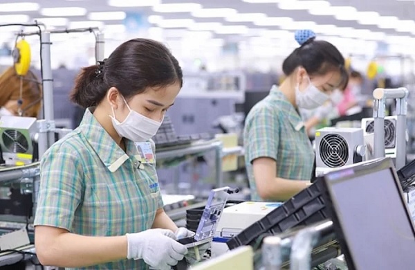 Gần 18.000 doanh nghiệp rút lui khỏi thị trường mỗi tháng