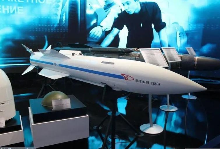 Su-35S bắn hạ MiG-29 Ukraine bằng tên lửa R-37M ở cự ly kỷ lục 213 km