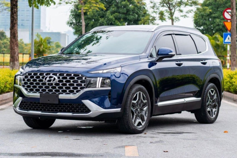 Ngỡ ngàng giá bán của Hyundai Santa Fe sau 3 năm lăn bánh