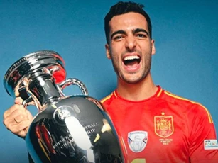 Arsenal đạt thỏa thuận cá nhân với nhà vô địch EURO 2024