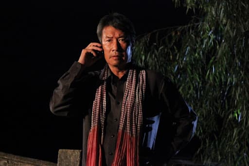 &#xD4;ng &#x111;&#x1B0;&#x1EE3;c c&#x1EA3; n&#x1B0;&#x1EDB;c bi&#x1EBF;t m&#x1EB7;t, ho&#x1EA1;t &#x111;&#x1ED9;ng ngh&#x1EC7; thu&#x1EAD;t su&#x1ED1;t m&#x1EA5;y ch&#x1EE5;c n&#x103;m nh&#x1B0;ng &#x111;&#x1EDD;i t&#x1B0; lu&#xF4;n l&#xE0; m&#x1ED9;t b&#xED; m&#x1EAD;t, cu&#x1ED9;c s&#x1ED1;ng tu&#x1ED5;i U70 v&#x1EAB;n &#x111;&#x1EA7;y b&#xED; &#x1EA9;n