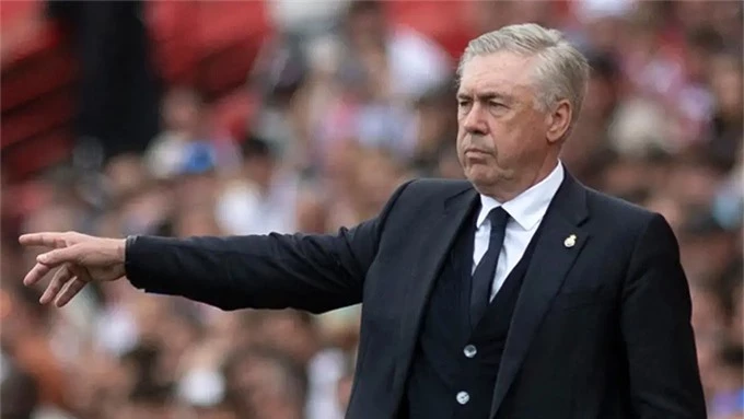 Ancelotti khẳng định Real sẽ không mua thêm cầu thủ