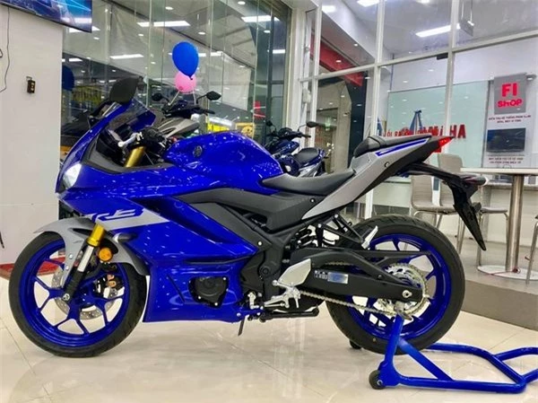 yamaha-r3