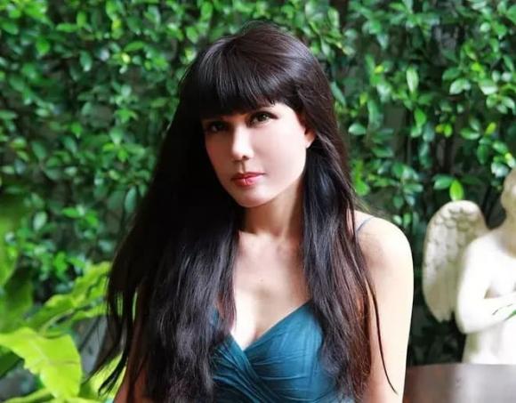 Nữ ca sĩ 2 lần lấy chồng đại gia: Tay trắng ra đi ở cuộc hôn nhân đầu, lần thứ hai kết hôn mới bất ngờ