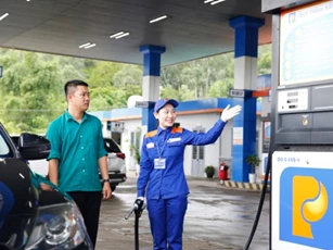 VCCI: Quy định doanh nghiệp được quyết định giá xăng dầu không thay đổi về bản chất quản lý giá