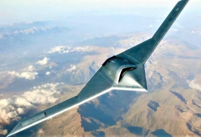 Mỹ thay thế RQ-4 Global Hawk bằng máy bay không người lái tàng hình mới