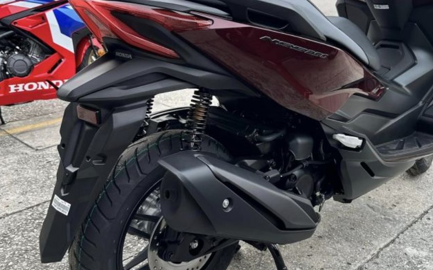 ‘Vua xe ga’ mới của Honda chính thức về đại lý ‘thế chân’ SH: Trang bị đè bẹp Air Blade, giá hấp dẫn
