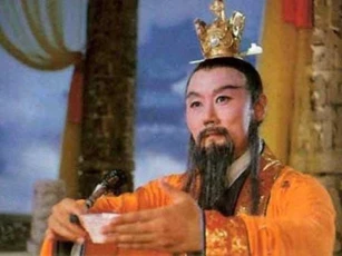 Trong 'Tây Du Ký', Trấn Nguyên Tử thực ra có thể tự cứu chữa cây nhân sâm, sao lại nhất quyết bắt Tôn Ngộ Không tìm thuốc giải?