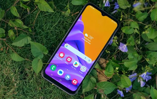 Đây là điện thoại Samsung giá rẻ mới ra mắt, giá chỉ 2.7 triệu, thiết kế đẹp như Galaxy S24