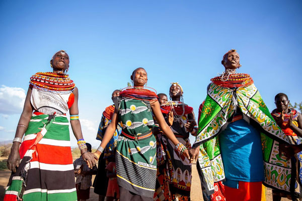 Ngôi làng không đàn ông ở châu Phi