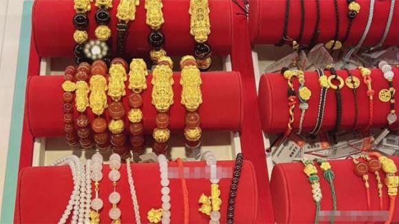 Một cựu nhân viên bán vàng bật mí: có 4 bí mật sau về trang sức bằng vàng, nhiều người không biết nên mua lãng phí tiền bạc