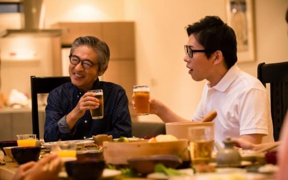 Tại sao không thể mang theo bạn bè khi mời lãnh đạo đi ăn tối, không hiểu 6 quy tắc tổ chức tiệc tối này, bạn sẽ lãng phí tiền bạc và làm mất lòng người khác!