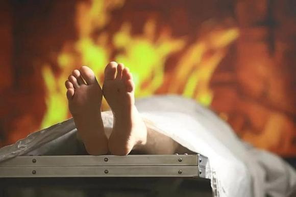 Hỏa táng con người có quá lãng phí? Quá trình hỏa táng trải qua những quy trình nào và nó có vi phạm quy luật tự nhiên không?