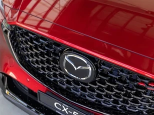 Mazda đăng ký logo nhận diện mới