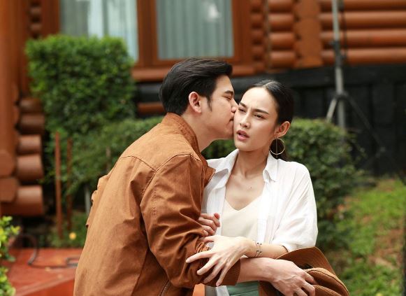 Tôi choáng váng, lặng người khi thấy một phụ nữ mang thai tới tìm chồng, cho tới khi sự thật được phơi bày thì mới thở phào nhẹ nhõm