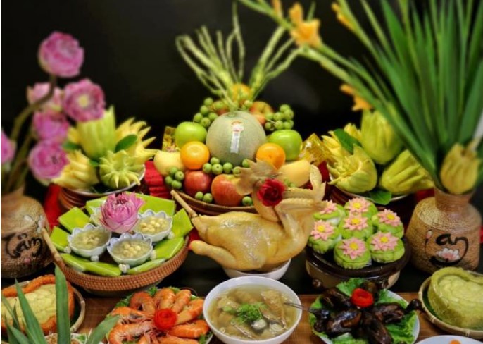 Mâm cúng cô hồn tuyệt đối không được bày xôi gà, gia chủ đừng phạm phải kẻo hối hận không kịp