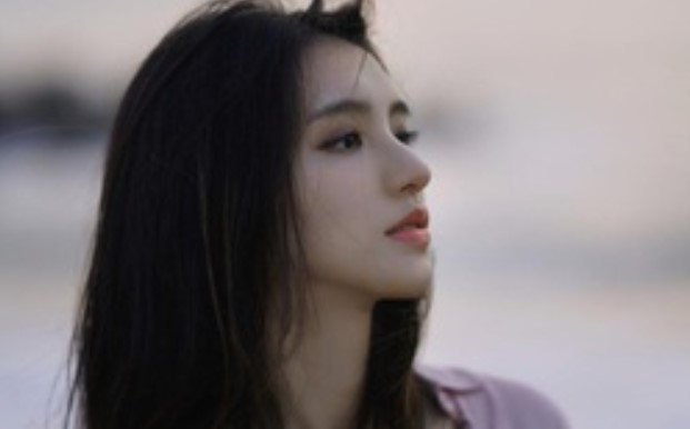 Đến thăm chị gái ở cữ nhà chồng, tôi sững người khi bước chân vào căn phòng chị đang ở