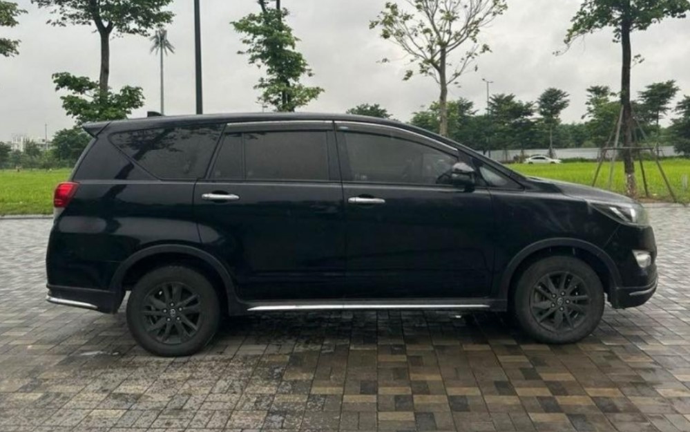 Sau 6 năm sử dụng, MPV gia đình Toyota Innova rao bán lại với giá ngỡ ngàng