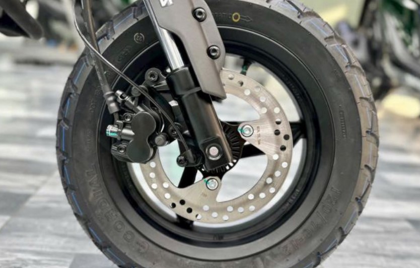 Hạ ‘knock-out’ Honda Winner X và Yamaha Exciter, mẫu xe côn tay mới về Việt Nam này có ABS 2 kênh, giá mềm