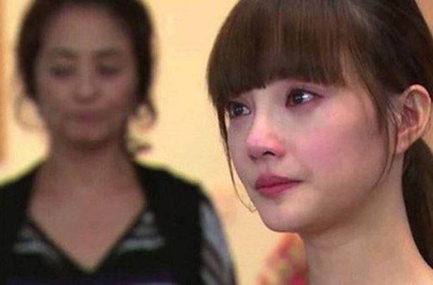 Chồng đột ngột đòi ly dị, vừa ra tòa xong, đêm đó anh nhắn vỏn vẹn 5 từ khiến vợ 'gào thét' trong muộn màng