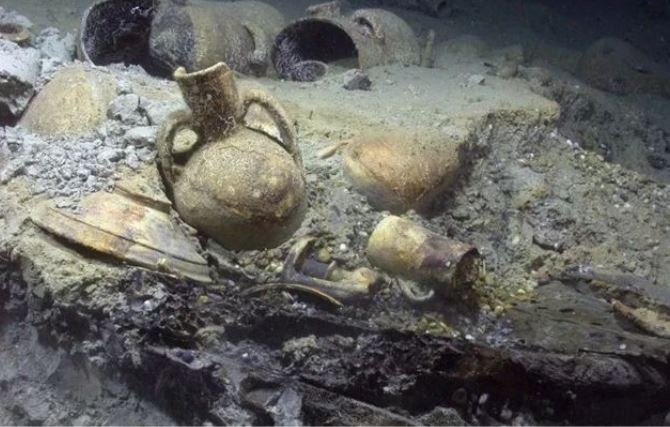 Bí mật bên trong xác tàu đắm của cướp biển có trang bị vũ khí hạng nặng ở biển Địa Trung Hải