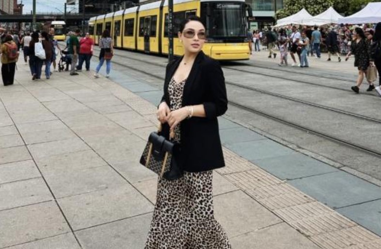 Quỳnh Thư lộ vóc dáng thật cực ấn tượng trước thềm sinh nở, chia sẻ ẩn ý gây tò tò hơn cả