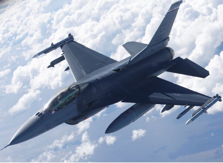 Những vũ khí lợi hại giúp Nga nghênh chiến tiêm kích F-16