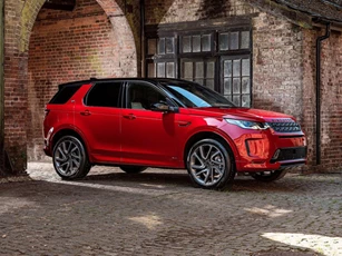 Bảng giá xe Land Rover tháng 8/2024
