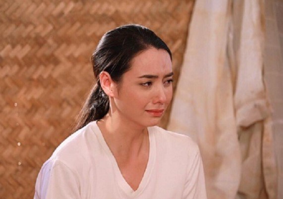 Thấy bát cơm mẹ chồng đang ăn dở mà tôi nghẹn ngào